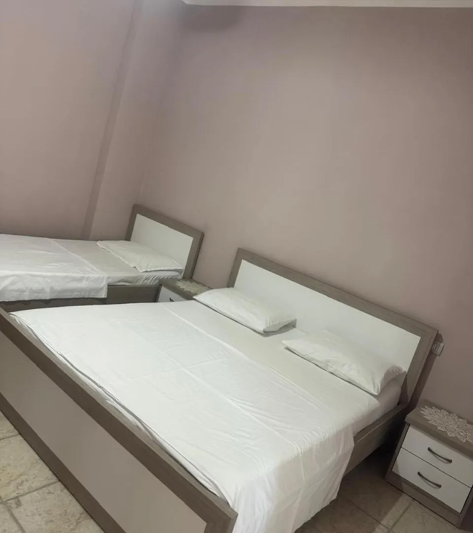 Kompleksi Fishta Kulla 6 Velipojë